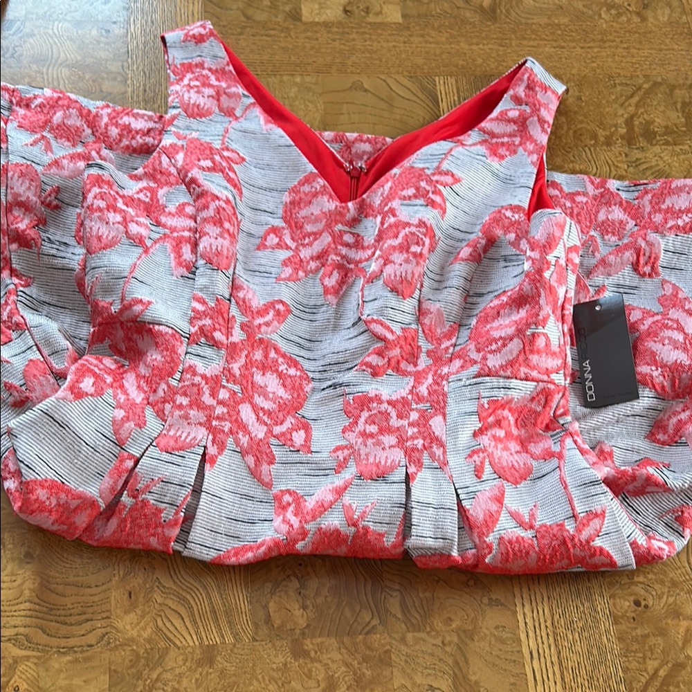 NWT sleeveless dress size 12 - Picture 11 of 13